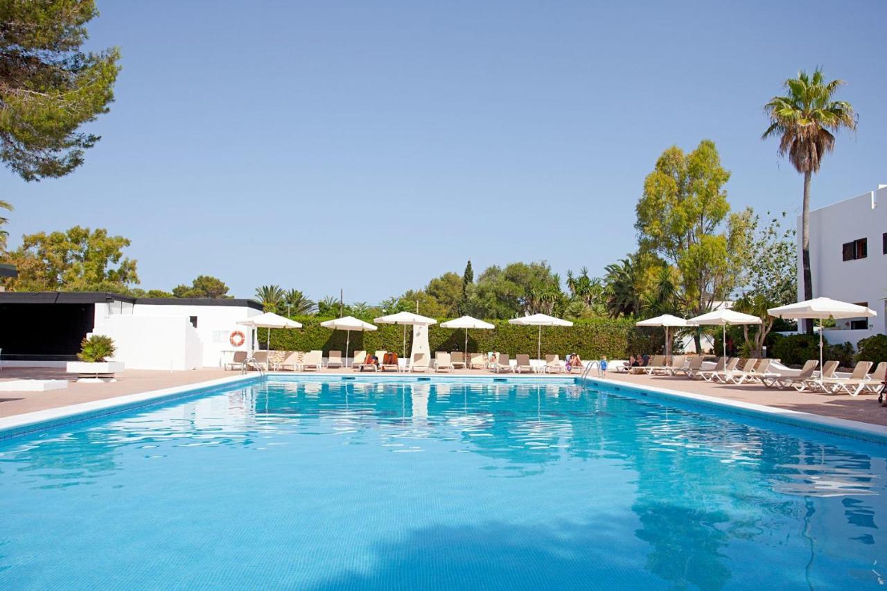 Apartamentos Club Cala Azul Сан Карлос Екстериор снимка